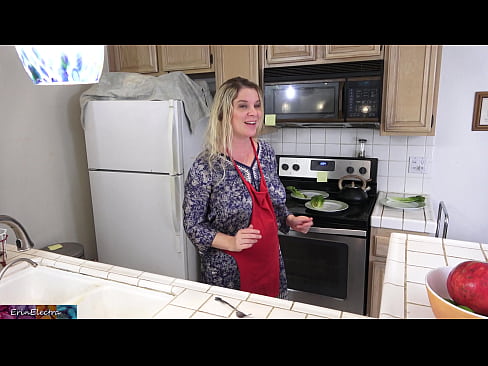 ❤️ Stepmom milking him in the kitchen before his date ️❌ Porno fb at us en-us.dewporn.ru ☑